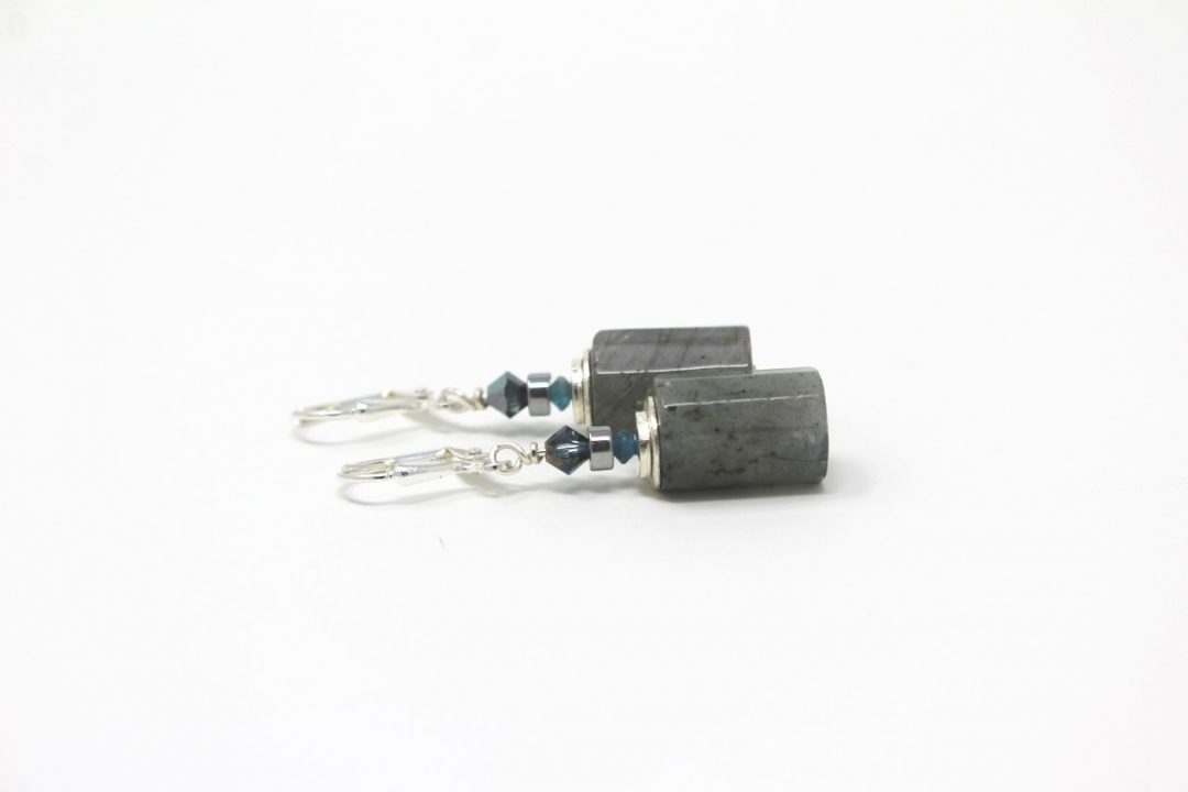 2020-02-16 10.23.22 Aedh Labradorite Earrings