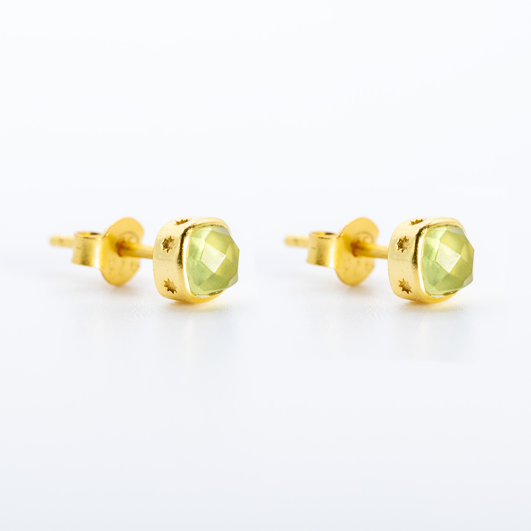Buy Semi Bloom Gemstone Stud Earrings Online | CaratLane