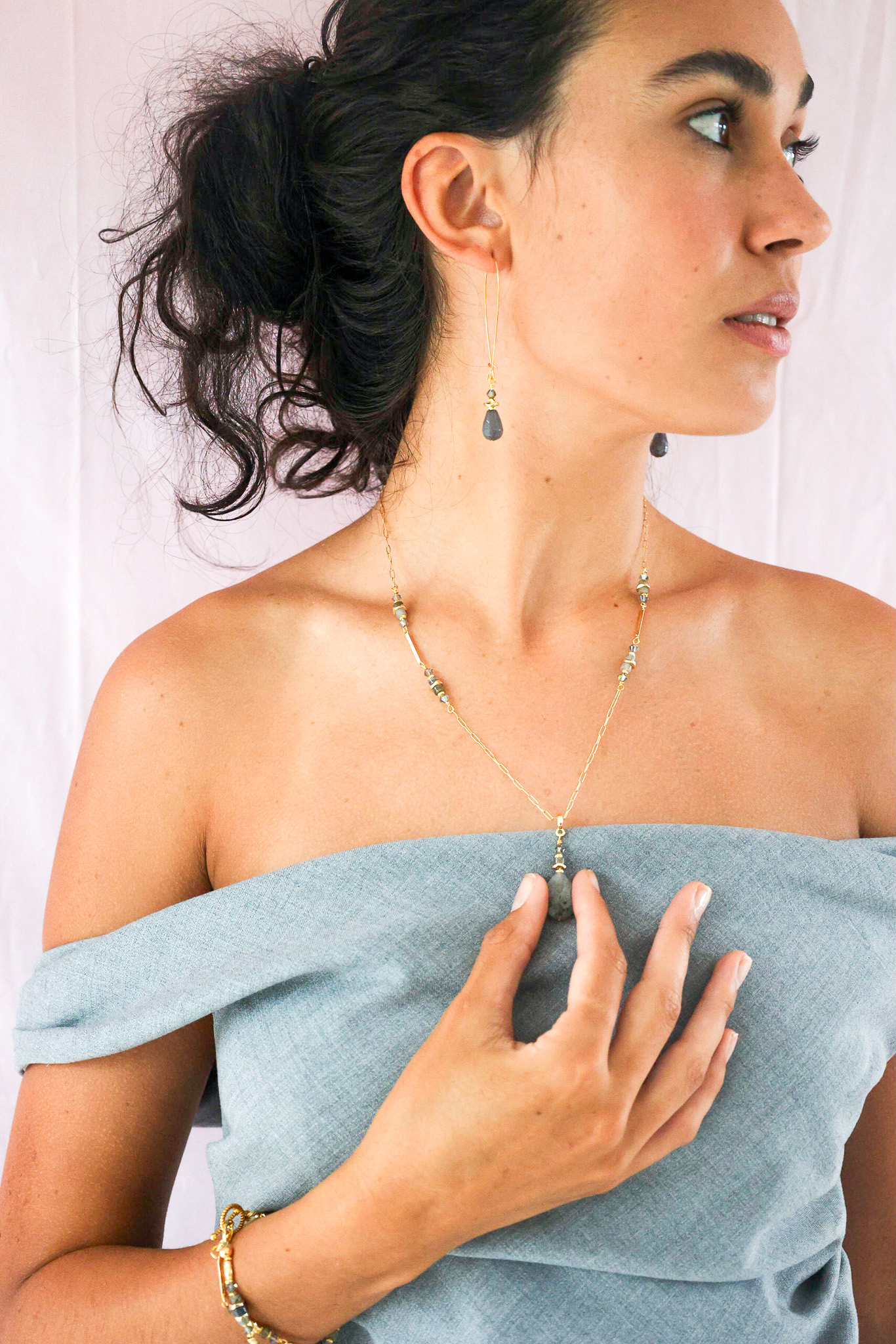 627A6993 K Kajoux Drop Necklace